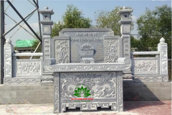 Bàn lễ đá tự nhiên