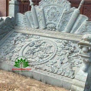 Chiếu rồng đá chạm khắc tinh xảo