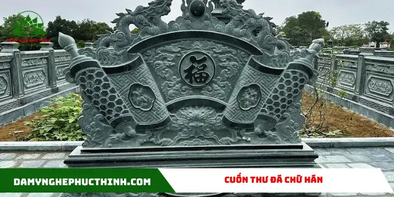 Cuốn thư đá đẹp hình chữ Hán 