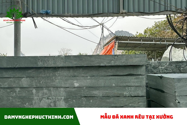 Mẫu đá xanh rêu tại xưởng 