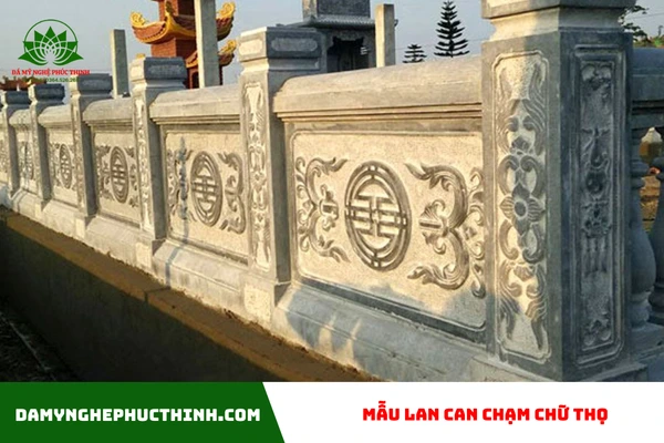 Mẫu lan can chạm chữ thọ