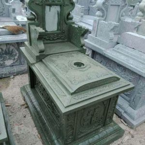 Mộ đá tam sơn xanh rêu