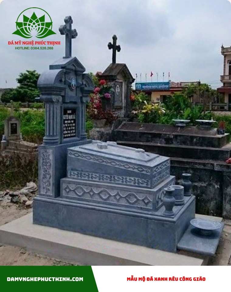 Mẫu mộ này dành riêng cho người theo đạo Thiên Chúa