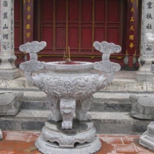 Lư hương đá trắng