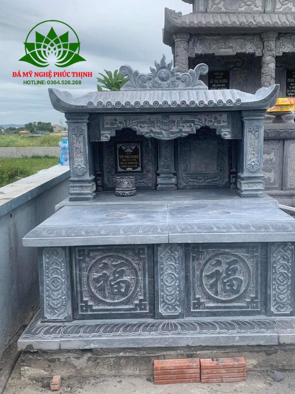 Mộ đá đôi tại Hà Nội