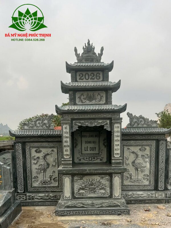 Lăng thờ chung đá xanh