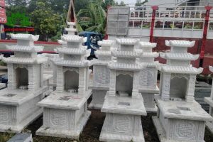 Lăng mộ đá trắng
