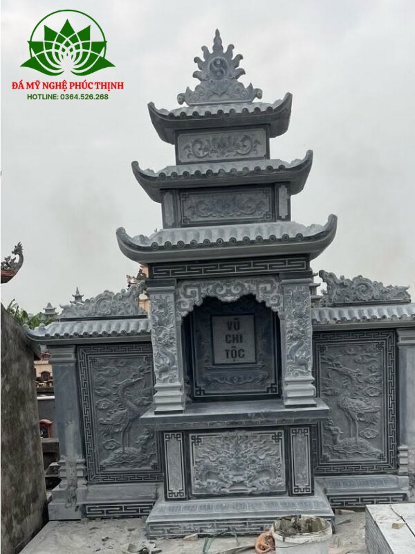 Lăng mộ 3 mái uy nghi, bề thế