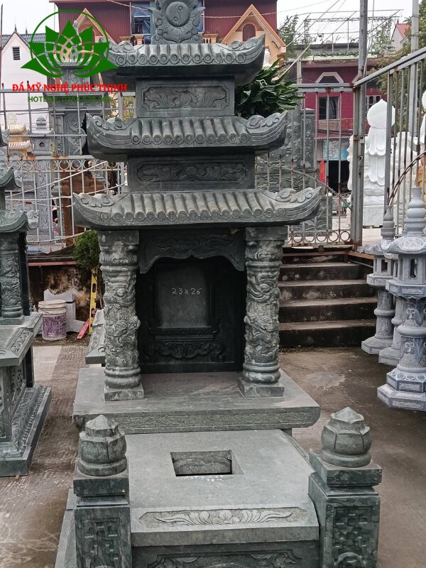 Lăng mộ đá xanh 3 mái, không cánh