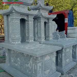 Lăng mộ đá xanh mịn, không cánh