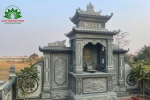 Lăng mộ đá xanh rêu luôn là sự lựa chọn ưu tiên của khách hàng