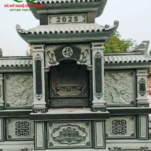 Lăng mộ đá chạm hoa sen tinh tế