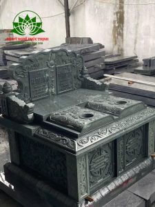 Mẫu mộ đá đôi xanh rêu