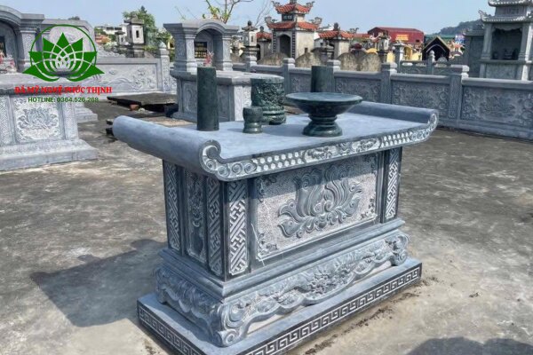 Vị trí đặt bàn lễ đá để đón tài lộc