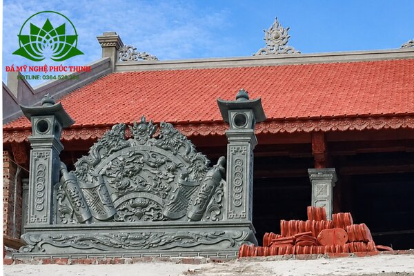 Cuốn thư đá xanh rêu công trình tại Thanh Hóa