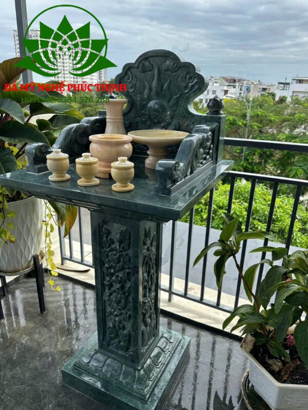 Bàn thờ thiên đá xanh rêu đẹp xuất sắc