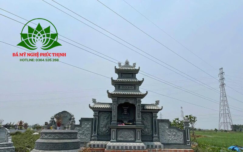 Mẫu lăng 3 mái cổ kính
