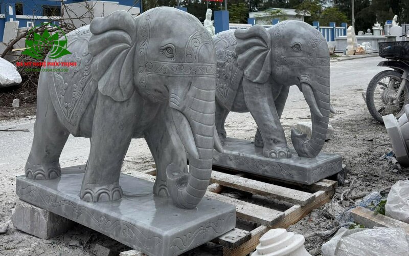 Tượng đôi voi đá đẹp